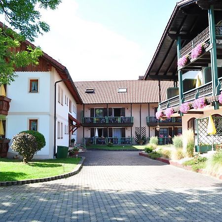 Landhaus Cornelia บัดเบียร์นบาค ภายนอก รูปภาพ