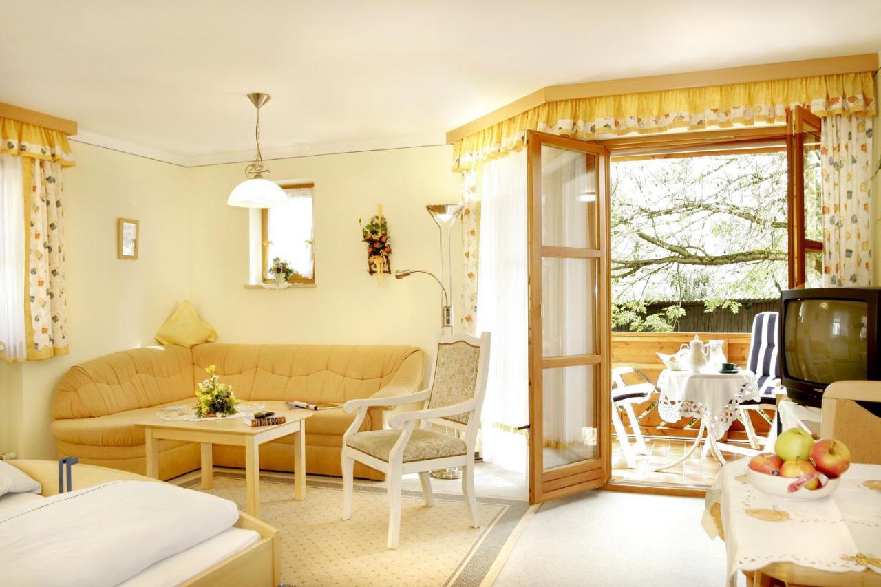 Landhaus Cornelia บัดเบียร์นบาค ห้อง รูปภาพ