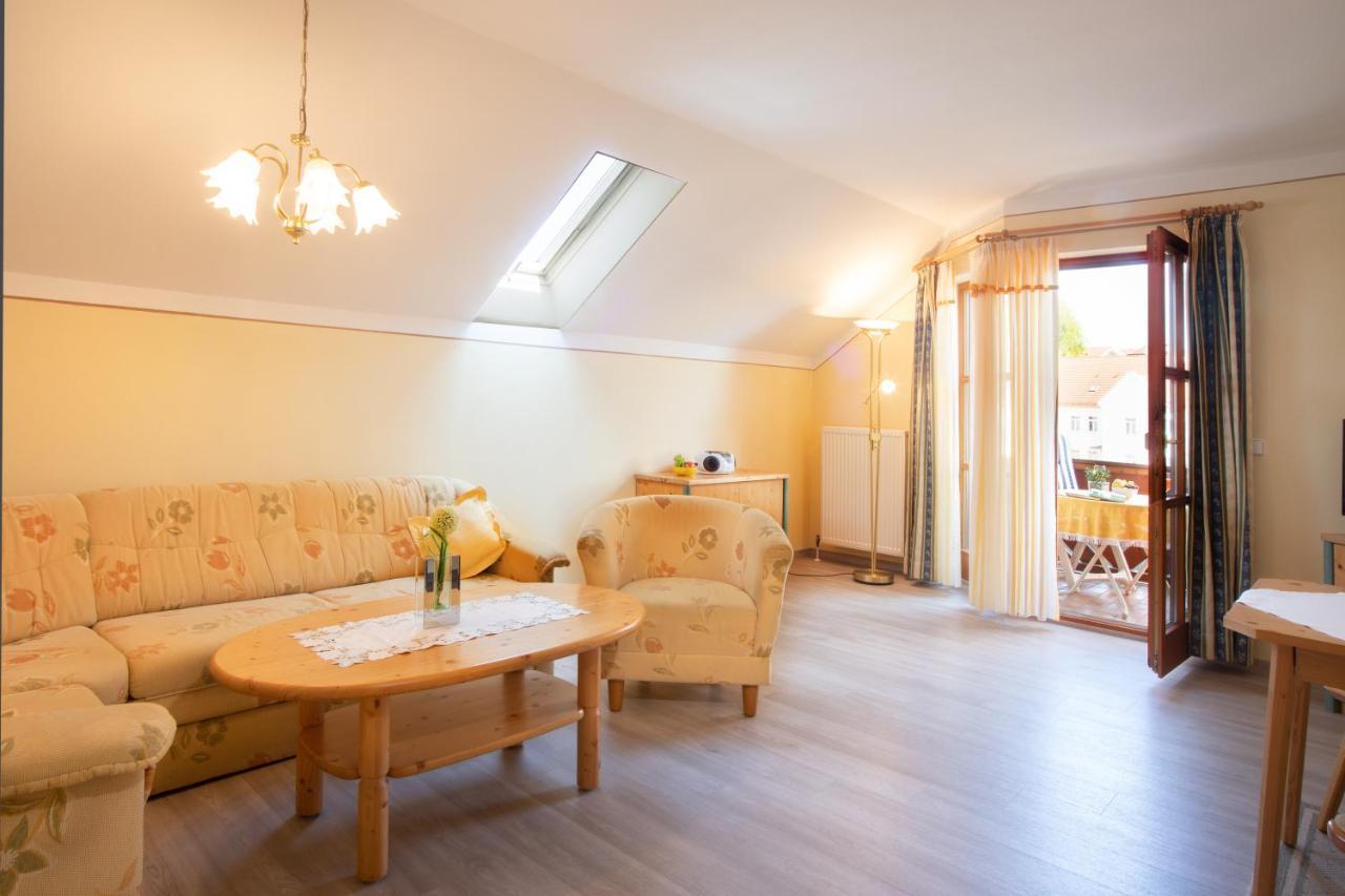 Landhaus Cornelia บัดเบียร์นบาค ภายนอก รูปภาพ